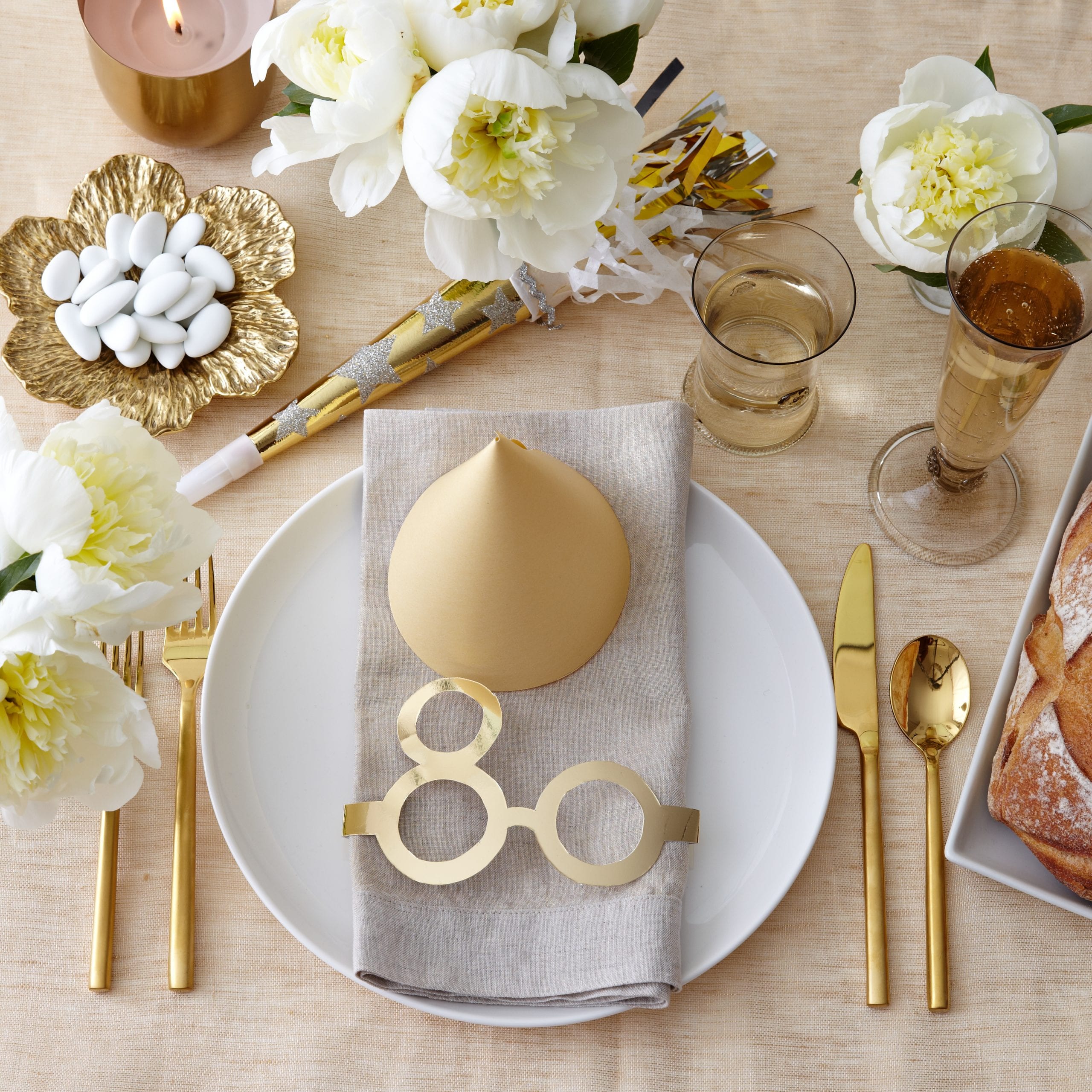 GlassesNapkin01 Darcy Miller Designs